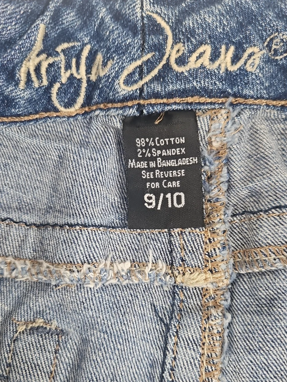 Ariya Jeans Distressed Blue Denim Women’s Jean Bermuda Shorts Y2K Grunge, 9/10